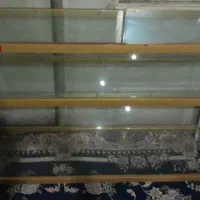 ویترین مغازه در حد نو