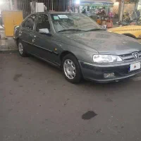 پژوپارس سال بی رنگ کم کار