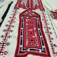 زیح لباس|لباس|جالق, |دیوار