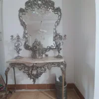 اینه  و ساعت و شمعدانی برنزی|بوفه، ویترین، کنسول|میانه, |دیوار