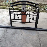 تخت خواب دونفره و یک  عدد تک نفره  همه فلزی|تخت و سرویس خواب|نوشهر, |دیوار