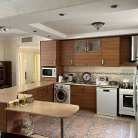 اپارتمان 160 متری/سه خواب/2پارکینگ سندی