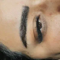 نیازمند مدل اکستنشن مژه رایگان