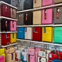 کیف چمدان مسافر جهاز چمدون(چمدانسرای کسا)کودک عروس|کیف، کفش، کمربند|اصفهان, جویباره|دیوار