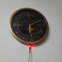 ساعت دیواری شارژی، ساعت شارژی، ۴۰ روز ماندگار