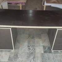 میز مدیریت اداری بزرگ و سالم