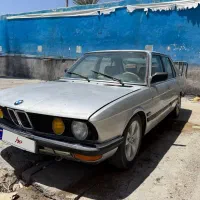 بی ام و۵۲۰