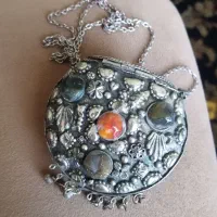 جا جواهری،یه تعدادوسیله