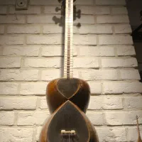 تار|سازهای سنتی|کرج, جهان‌شهر|دیوار