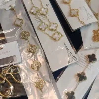 انواع اکسسوری رنگ ثابت و ضد حساسیت|بدلیجات|کرج, حصار سرجوب|دیوار