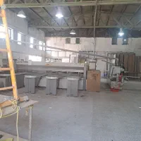 برشکار و مونتاژکار کارگاه کابینت سازی