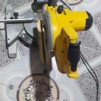 فارسی بر|ابزارآلات|باوی, |دیوار