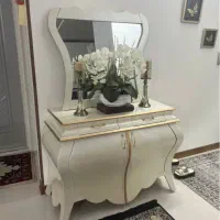 کنسول شیک