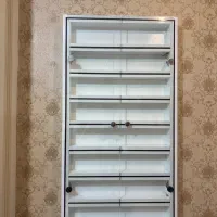 میز ناخن و استند لاک|آرایشگاه و سالنهای زیبایی|اندیشه, اندیشه فاز ۱|دیوار