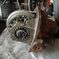 کله گاوی بنزده تن ۱۹۲۱|قطعات یدکی و لوازم جانبی|نیشابور, ده حلاج|دیوار