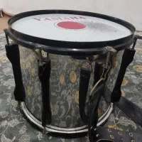 طبل و دقل|درام و پرکاشن|کرج, حصارک پایین|دیوار