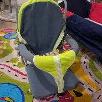 گهواره بچه و صندلی ماشین و کیسه خواب نوزاد|تخت و صندلی بچه|رشت, احمد گوراب|دیوار