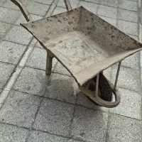 چهارپایه و فرغون|صندلی و نیمکت|زاهدان, |دیوار