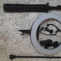 رینگ لایت همراه پایه کاملا سالم و نو|لوازم جانبی موبایل و تبلت|اصفهان, کوی راه حق|دیوار