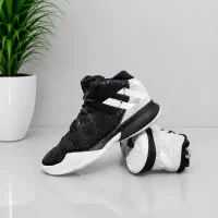 کتونی آدیداس بسکتبال adidas سایز 40 25 سانت