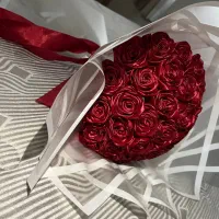 گل رز ربانی قرمز با ضمانت تمیزی