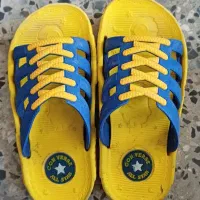 دمپایی بچگانه