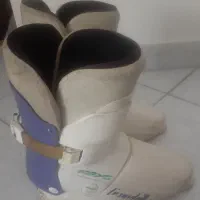 فروش لوازم اسکی.بوت ۲۵م چوب ۲۰باتون۲شلوار۱عینک۲