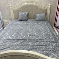 رو تختی دونفره