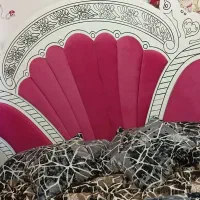 تخت دو نفره