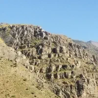کاشی کاری در تمامی ابعاد .پله و موزاییک
