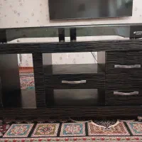 میز تلویزیون تمام ام دی اف رویه شیشه ترک اصل