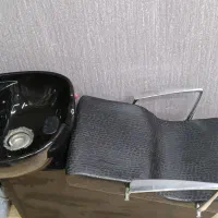 یک عدد سرشور آرایشگاهی راحتی ب ضمانت سالمی