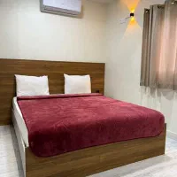 مهمانپذیر و اتاق نزدیک راه‌ آهن با امکانات هتلی