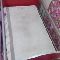 تخت گهواره ای کودک