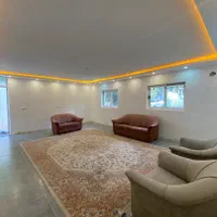 اجاره ویلا 900 متری لب آب باغبهادران.باغبادران|اجارهٔ خانه و ویلا|باغ بهادران, |دیوار