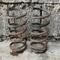 فنر کمک عقب پراید