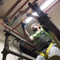 تعمیرات تخصصی چیلر تهویه مطبوع و سیستم‌های برودتی.|خدمات پیشه و مهارت|تهران, میدان ولیعصر|دیوار