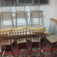 دو عدد میز غذاخوری و۸ عدد صندل استیل