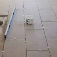 استا کارِ کاشیکاری و پلاستر و دیوارچینی