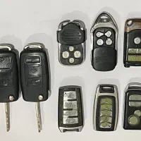 ریموت دزدگیر خودرو و درب پارکینگ سالم