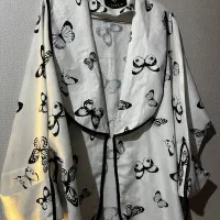 تعدادی کت مزونی