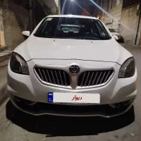 برلیانس ۳۲۰