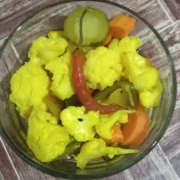 ترشی مخلوط خانگی