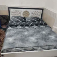 تخت خواب و دراور نو