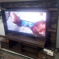 فروش میز دکوری کاملا ام دی اف در حد نو یا معاوضه