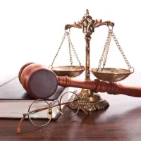 وکیل پایه یک دادگستری و مشاوره حقوقی