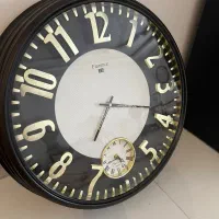 ساعت دیواری