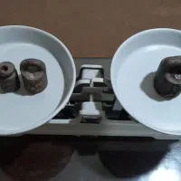 ترازوی دو کفه  10کیلویی  در حد نو همراه با 4سنگ|فروشگاه و مغازه|شاهین‌شهر, حافظ شمالی|دیوار