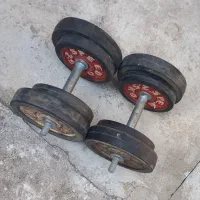 یک جفت  دمبل  ورزشی
