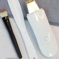 پاکسازی فشیال صورت و جوانسازی دست|خدمات آرایشگری و زیبایی|اصفهان, آبشار|دیوار